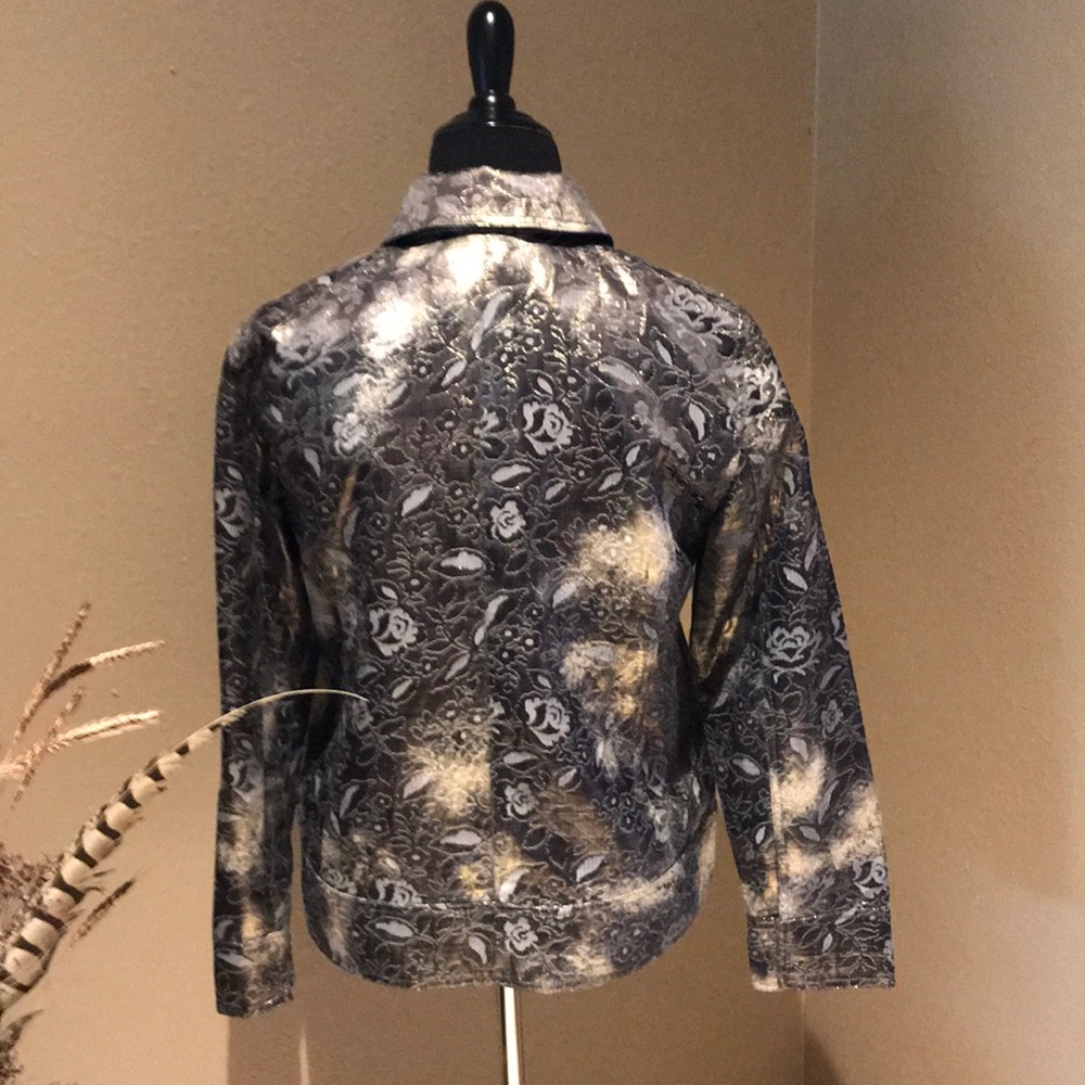 Jacket - Picture 2 of 3